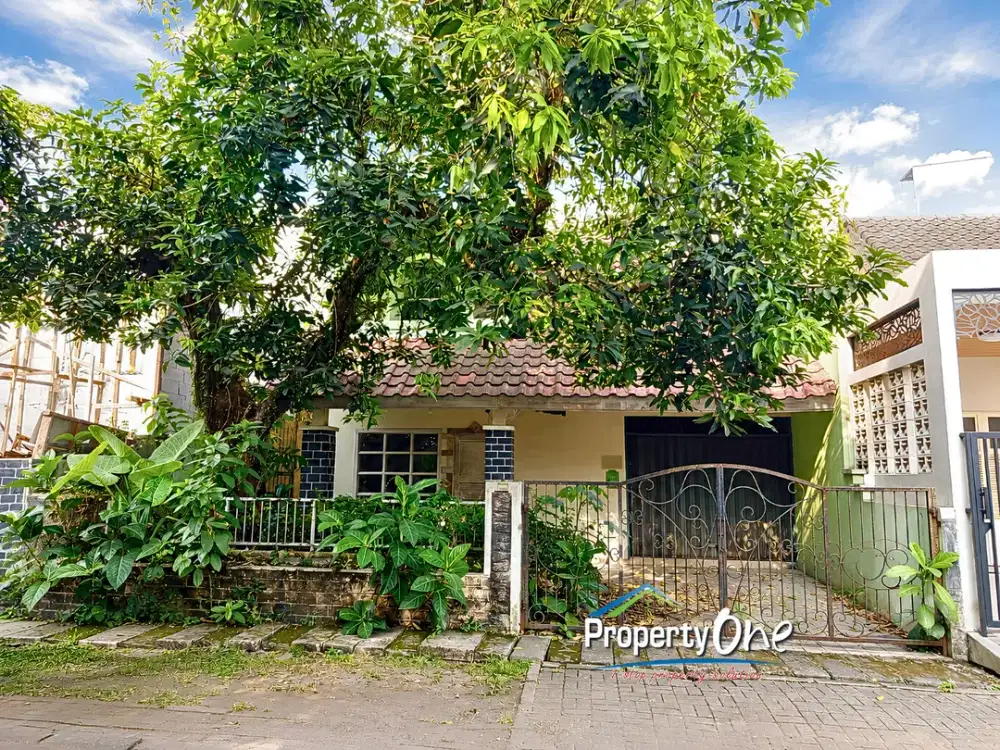 Jual Rumah Siap Huni1 Lantai di Anggrek Loka , Halaman Luas, Selangkah ke Eka Hospital, Dekat Akses KRL Rawa Buntu, Pasar Modern & Pintu Tol BSD