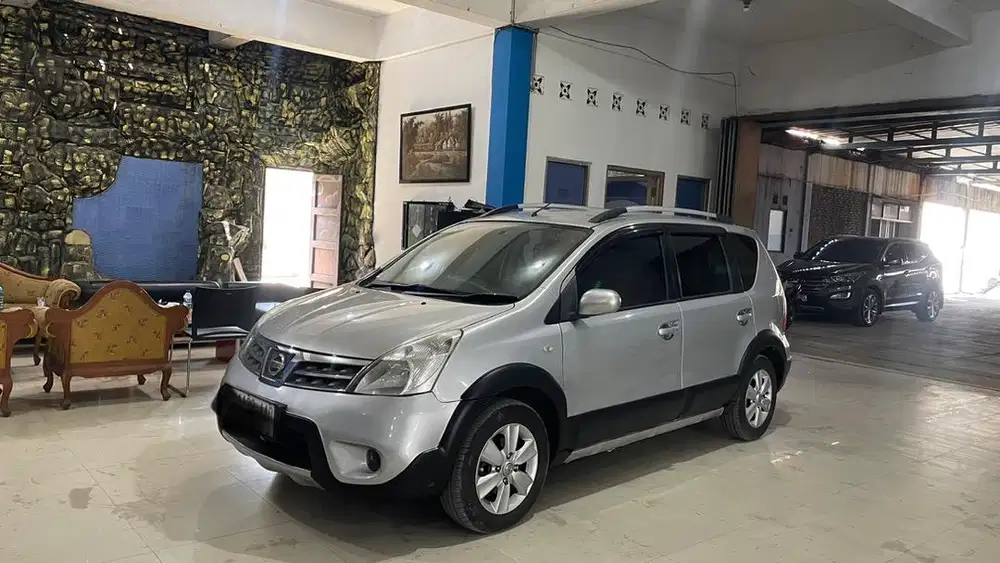 Nissan Livina X-Gear 1.5 matic 2012