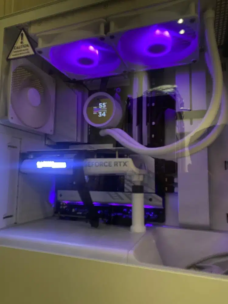 4060 zotac white OC