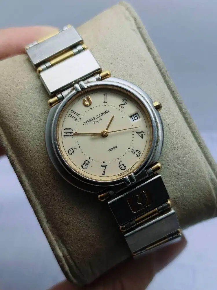CHARLES JOURDAN 32MM ALL ORIGINAL