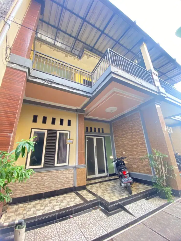Rumah dua lantai cipayung jakarta timur