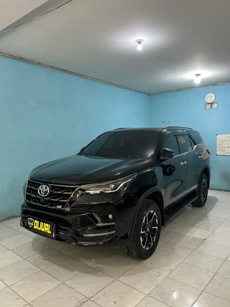 Toyota Fortuner 2.8 VRZ GR Matic 2022 Garansi Harga Murah