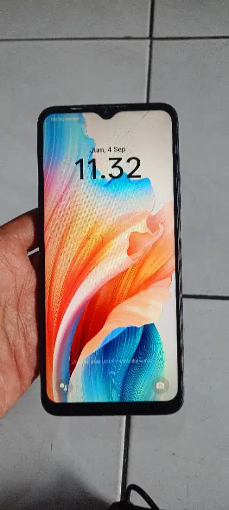 Hp Oppo A18 ram 4+4GB. Memory internal 128GB. Minus LCD aj. Hp doang.