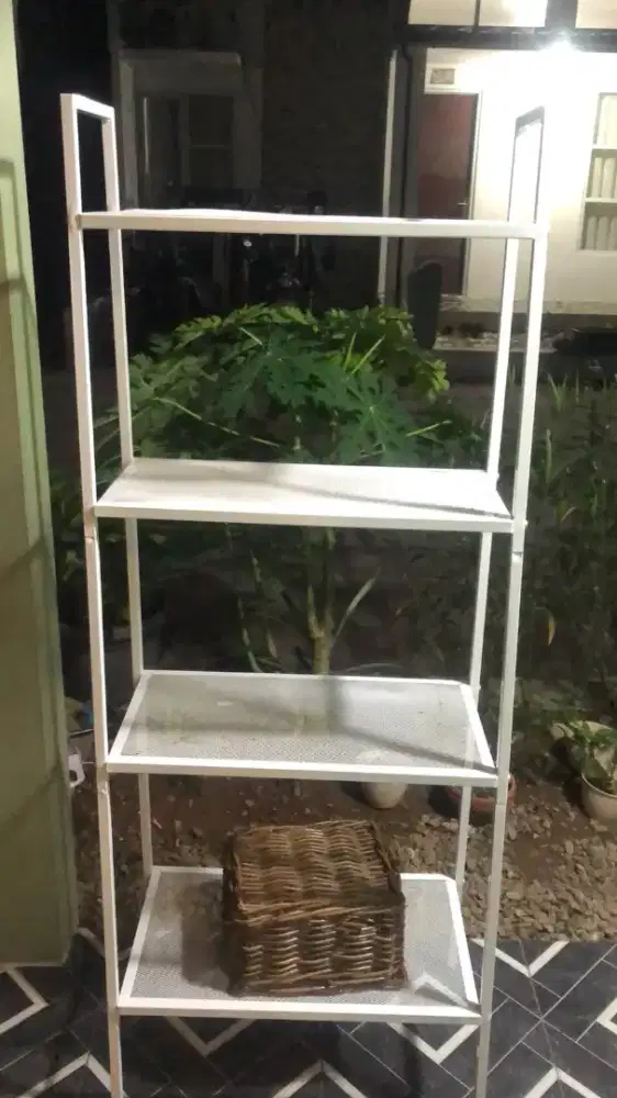 Rak besi 4 susun besar
