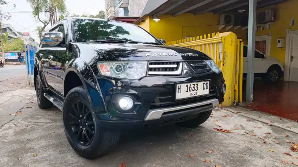 PAJERO EXCEED LIMITED 2013 ISTIMEWA MULUS UTUH KALENG KUNCI AC NYESS