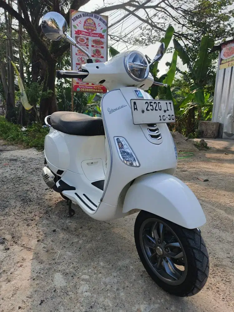 VESPA LX 125 I GET TAHUN 2025