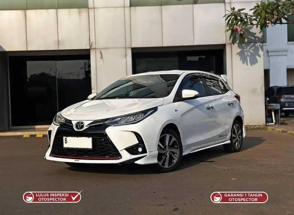 KM 30rb Toyota Yaris Hatchback 1.5 Trd 2021 Putih Record Tdp 24jt