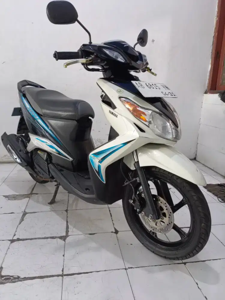 yamaha Xeon thn 2011 putih