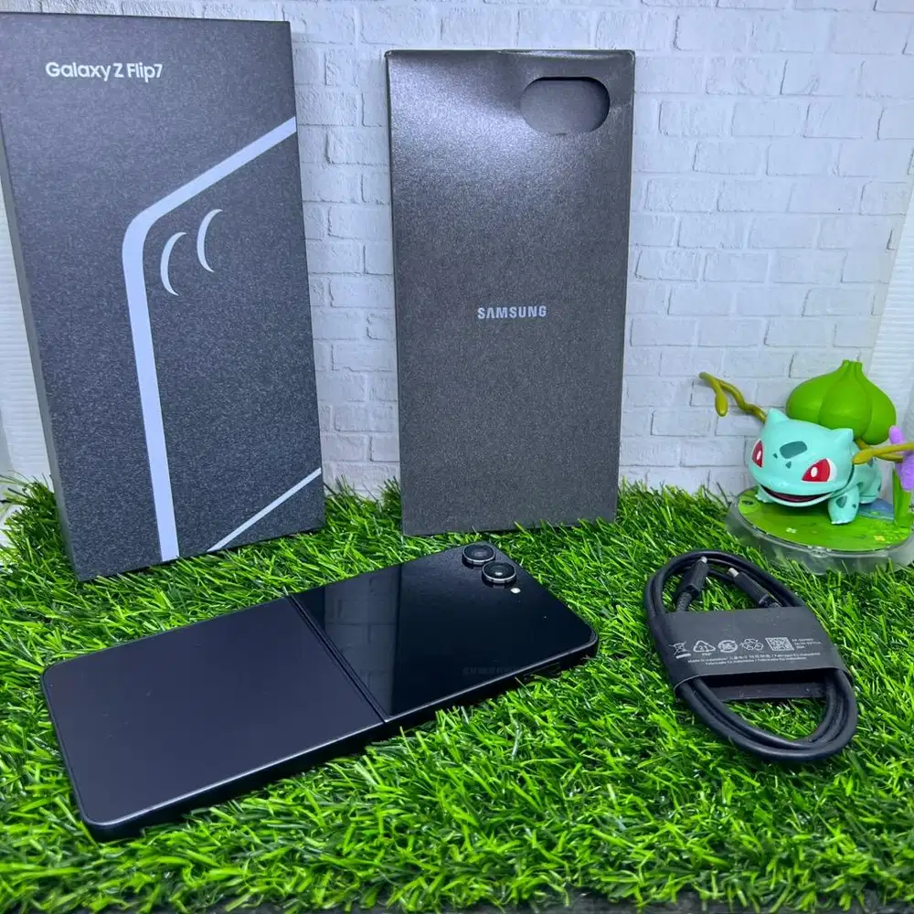 Samsung Z Flip 7 sein 12/512 Fullset no minus