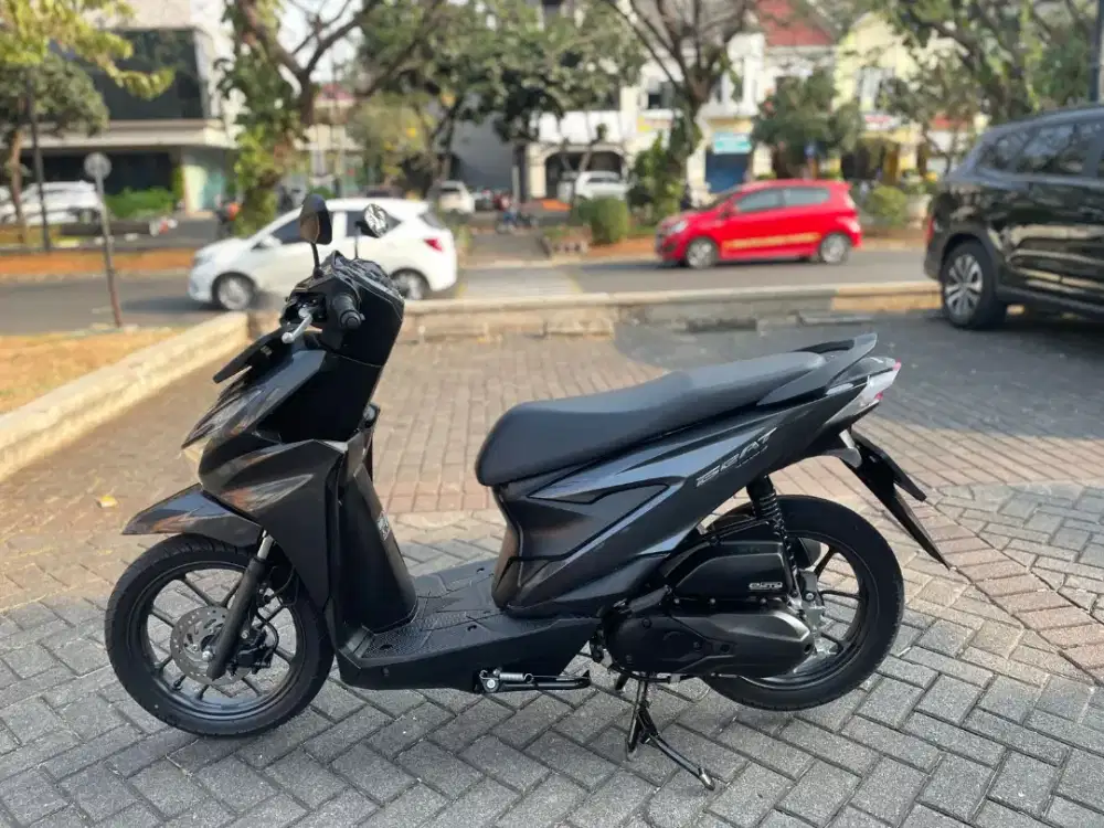 HONDA BEAT DELUXE 2026 KM 7K ASLI