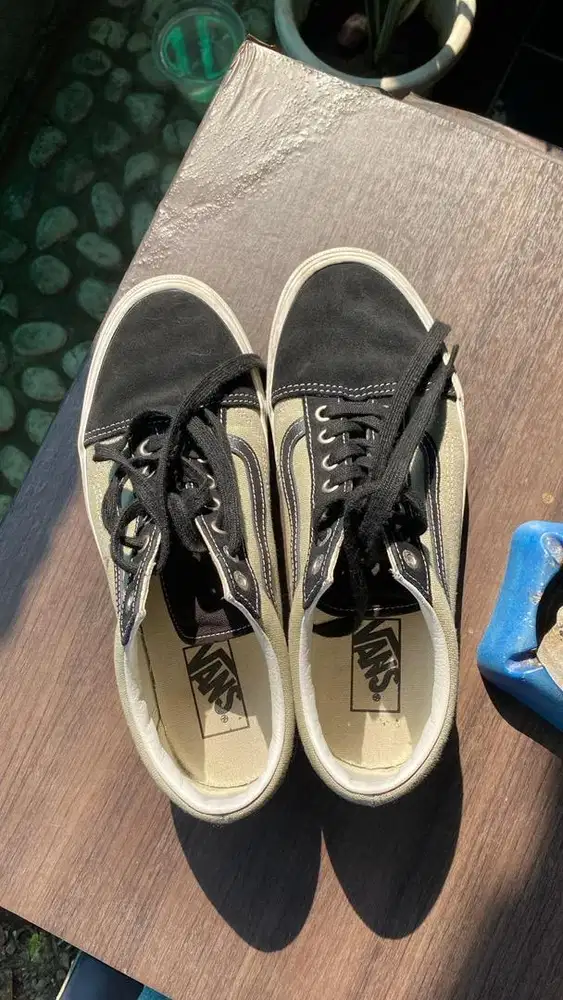 Vans old skool warna black olive