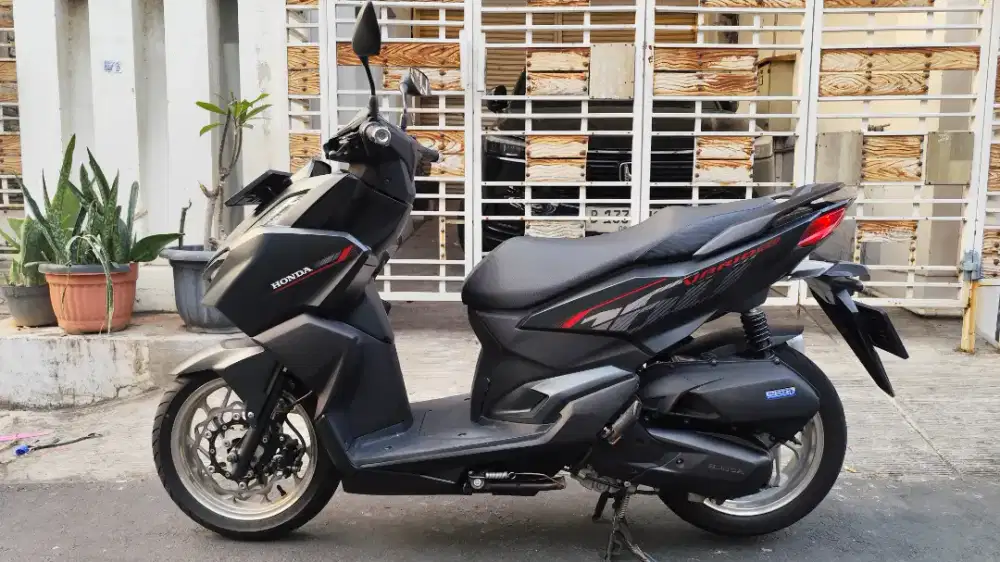 Honda vario 160 cbs 2025 km low istimewa