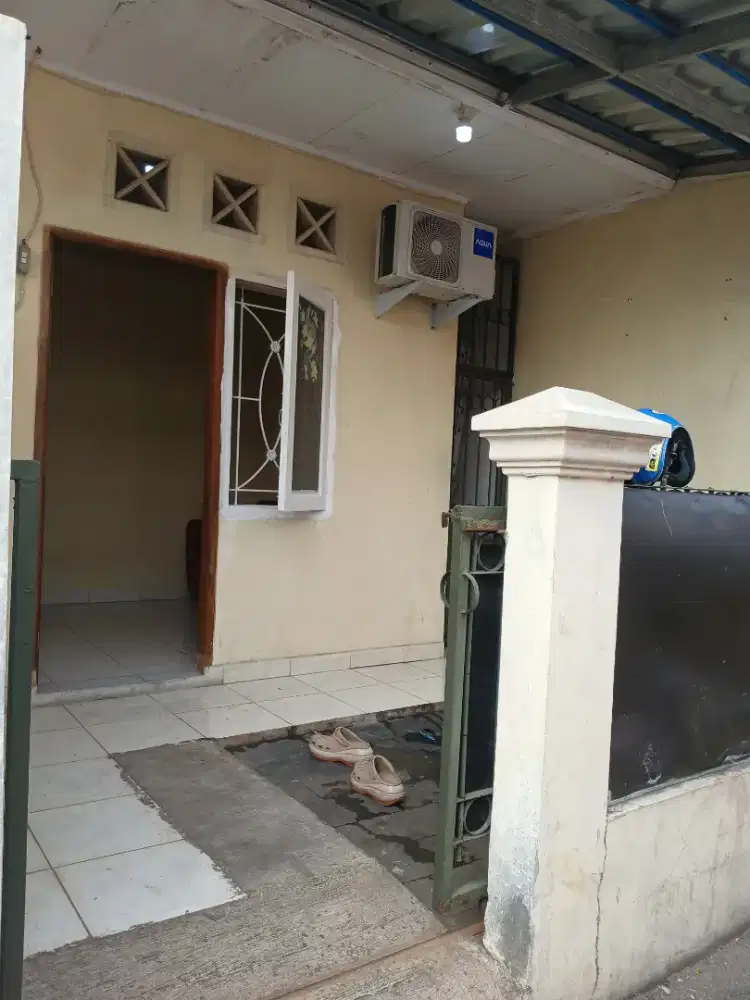 Disewakan rumah tahunan  di pondok cabe ilir