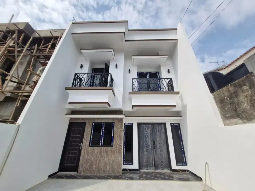 RUMAH BRAND NEW 2,5LT DI KOMPLEK DUREN SAWIT JAKARTA TIMUR