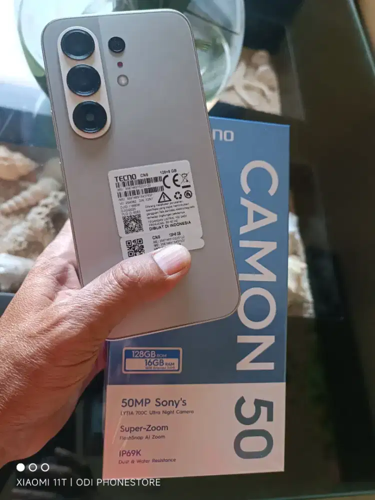 Tecno camon 50 8+8/128 mulus seperti baru dan lengkap pemakaian 2 bln