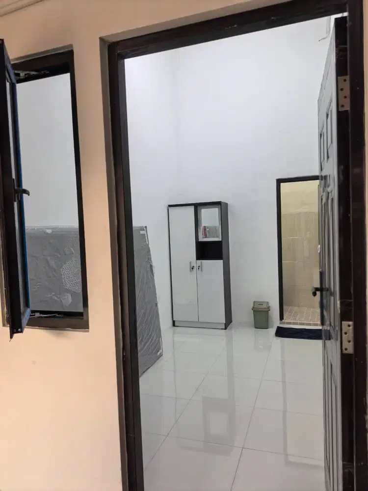 Kos khusus perempuan