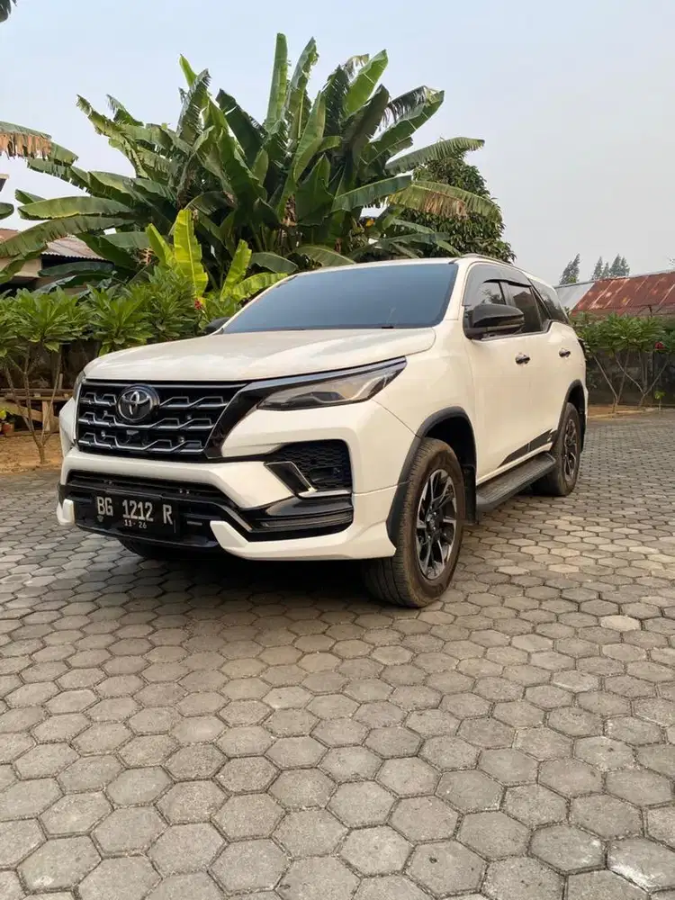 Fortuner VRZ GR 2.4 4x2 AT Pemakaian Pribadi