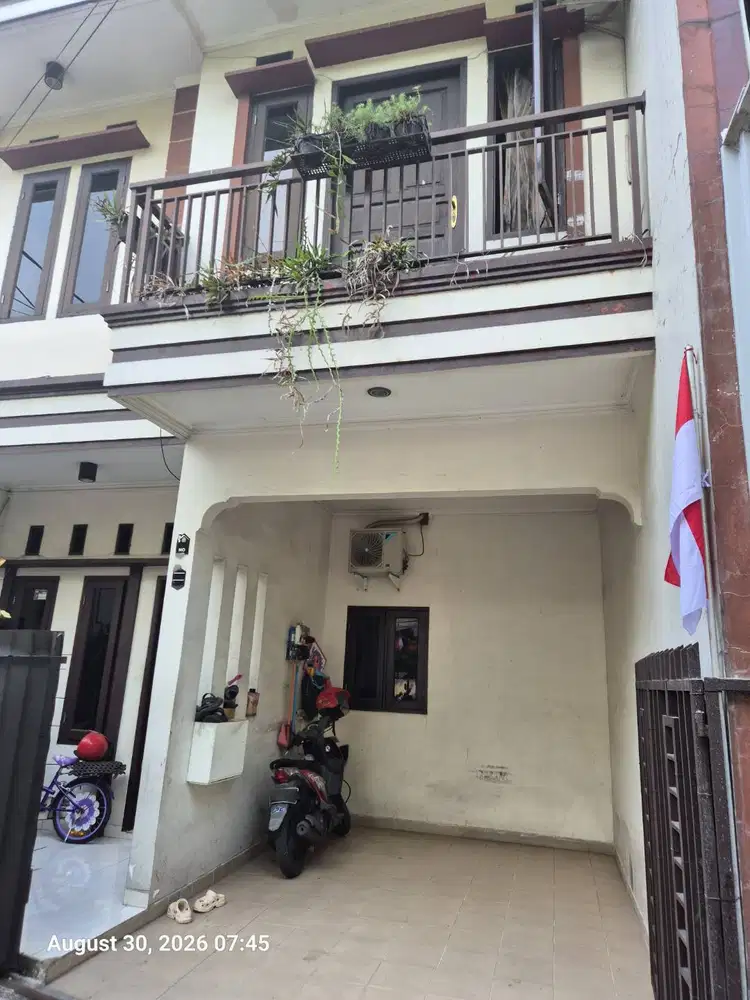 RUMAH HOOK 2 LANTAI SIAP HUNI | 3KT 3KM | SHM I BEBAS BANJIR