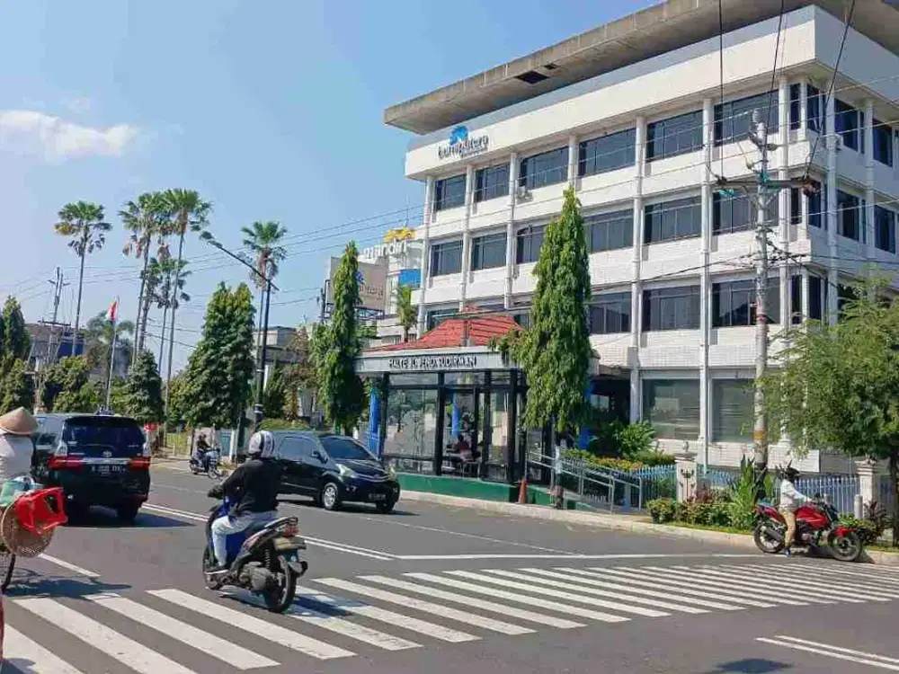LOKASI JOSSS RING 1 SUDIRMAN JOGJA - Gedung 6 Lantai 1709m² - LT 951m² LD 40m Hook - 45M Nego
