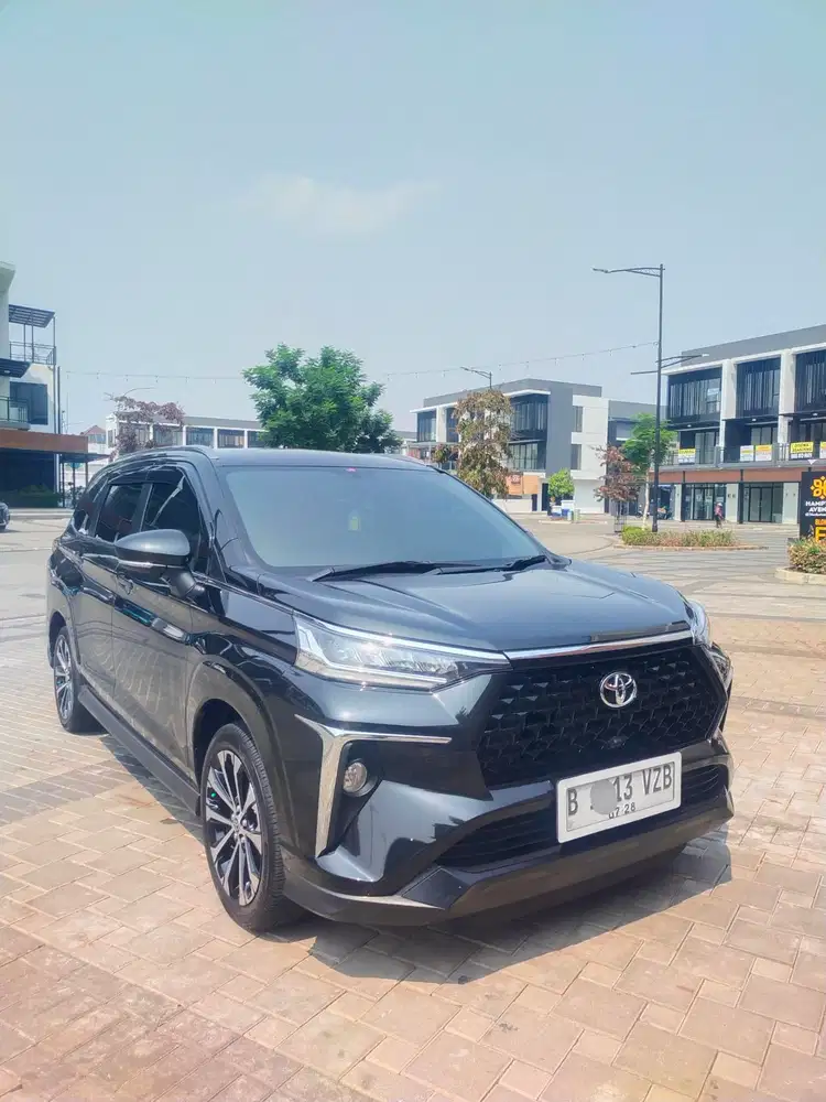 ( KM LOW) VELOZ Q NON TSS 2023 km 20 RB siap pakai murah