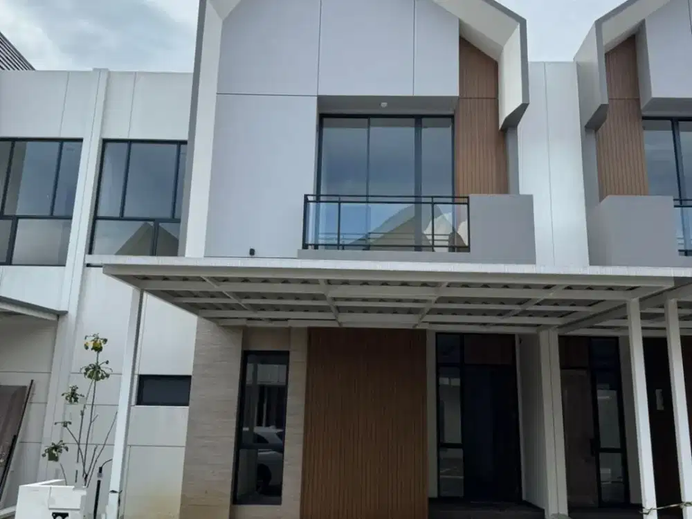 Rumah Cantik 2 Lt Di Survana Sutera Cluster Agra Cikupa Tangerang