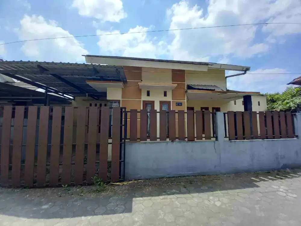 RUMAH DIJUAL DEKAT RSUD SLEMAN SIAP HUNI