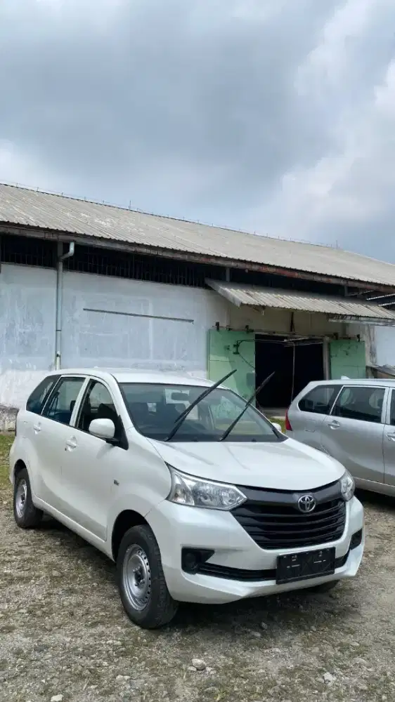 Mobil bekas murah kota padang