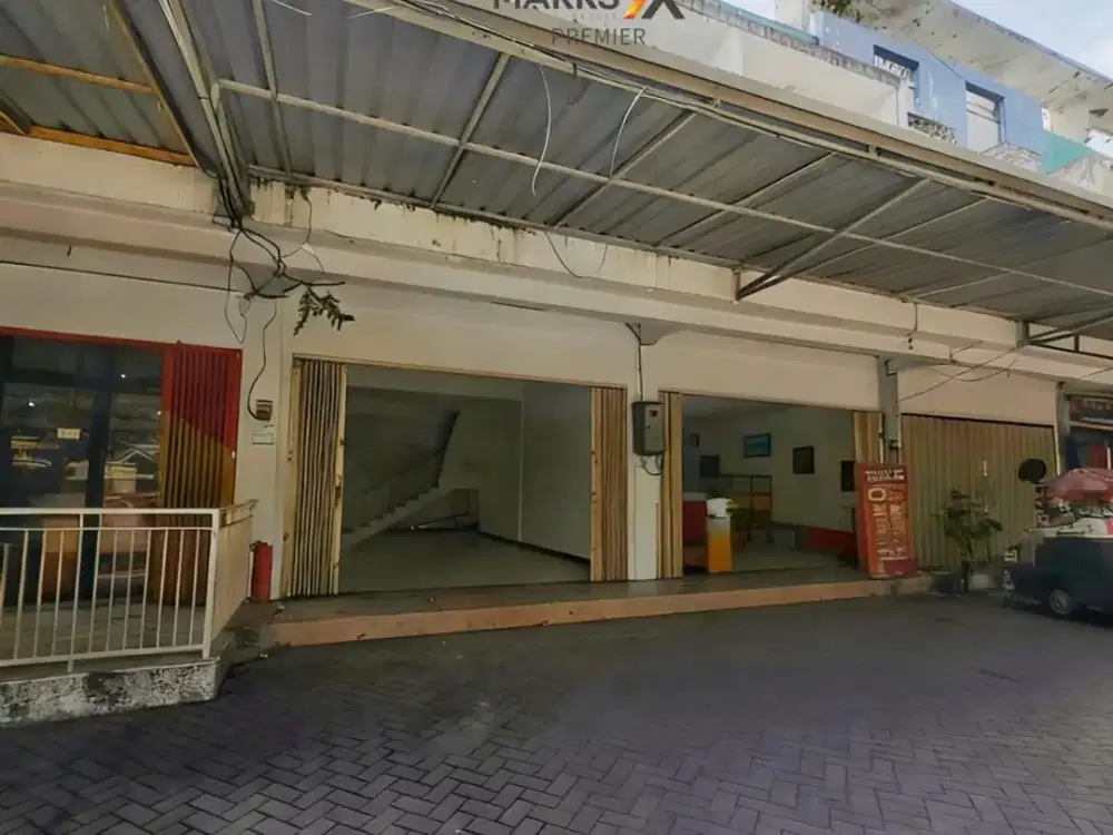 DIJUAL Ruko Minimalis Terawat 2Lt Area Parkiran Luas Siap Huni Lingkungan Aman Berada Dikeramaian dan Dekat Pusat Kota di Jalan Poros Sawojajar