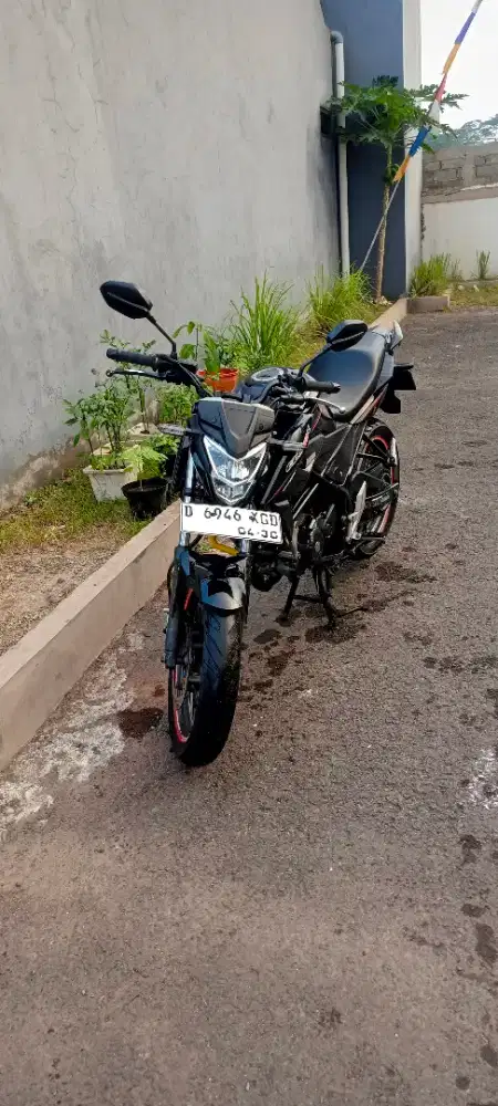 New CB 150 R, mulus terawat