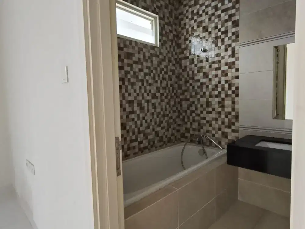 Dijual Rumah Siap Huni di Cluster Volta The Scientia