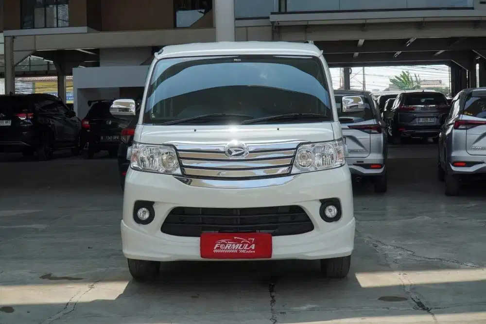 Daihatsu Luxio X AT 20224 Putih