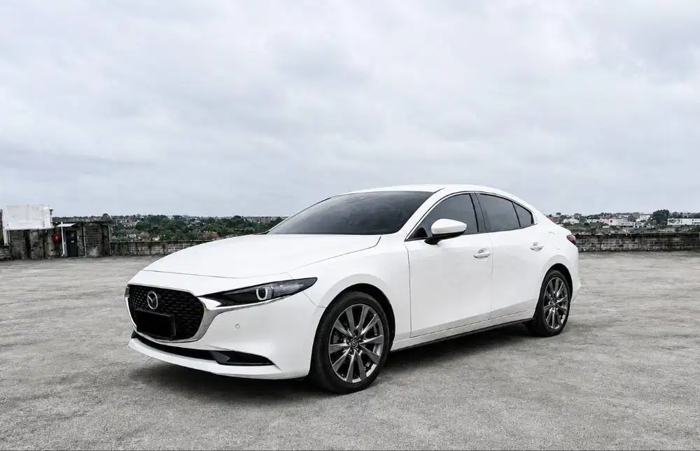 MAZDA 3 [KM 5rb] - Tangan ke 1 - Service Record - SKYACTIV-G SEDAN