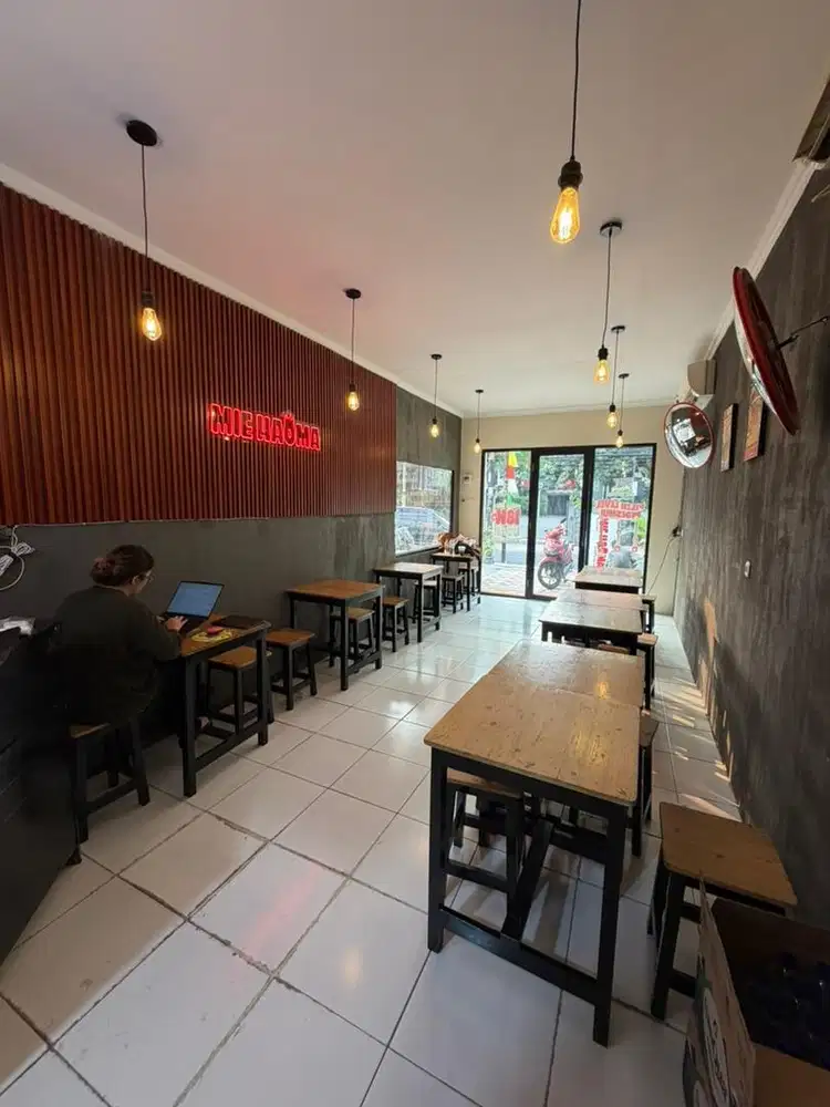 KASIR RESTORAN BAKMIE