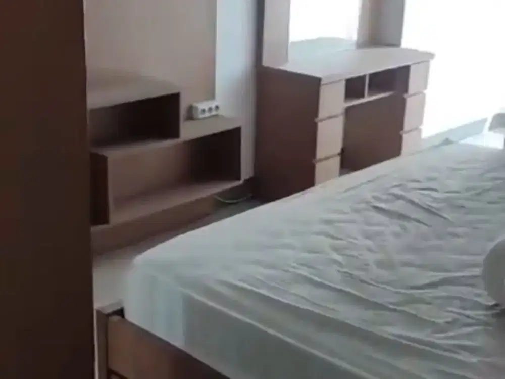 Termurah Apartemen Anderson Pakuwon 2BR Semi Furnish Ada Balkon  View Pool