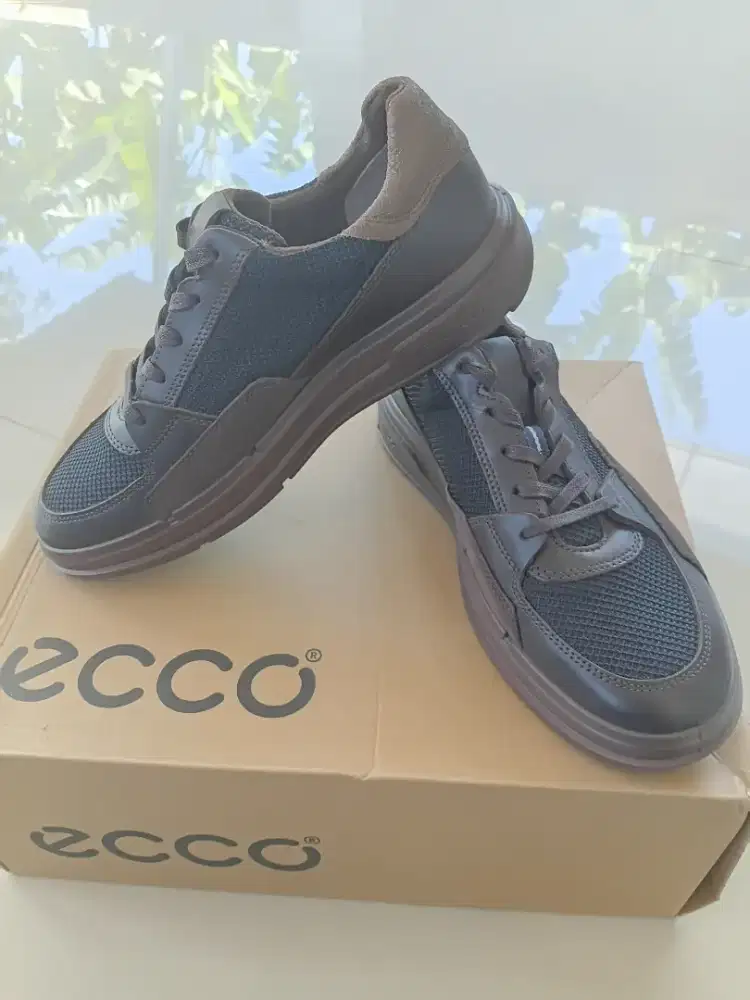 sepatu ecco soft X men