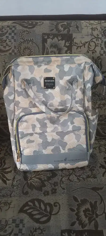 Tas dukung emomcare