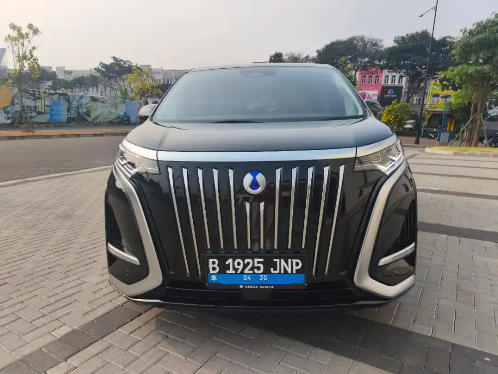 Denza D9 Listrik 2025 KM 9rb