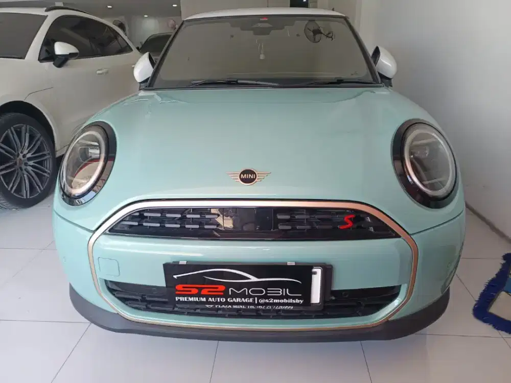 MINI COOPER S AT 2024 Mint Green