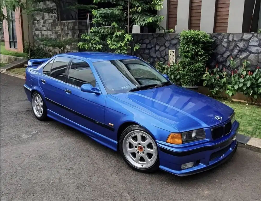 Bmw 323i at LE limited edition full partnumber low km kinyis2