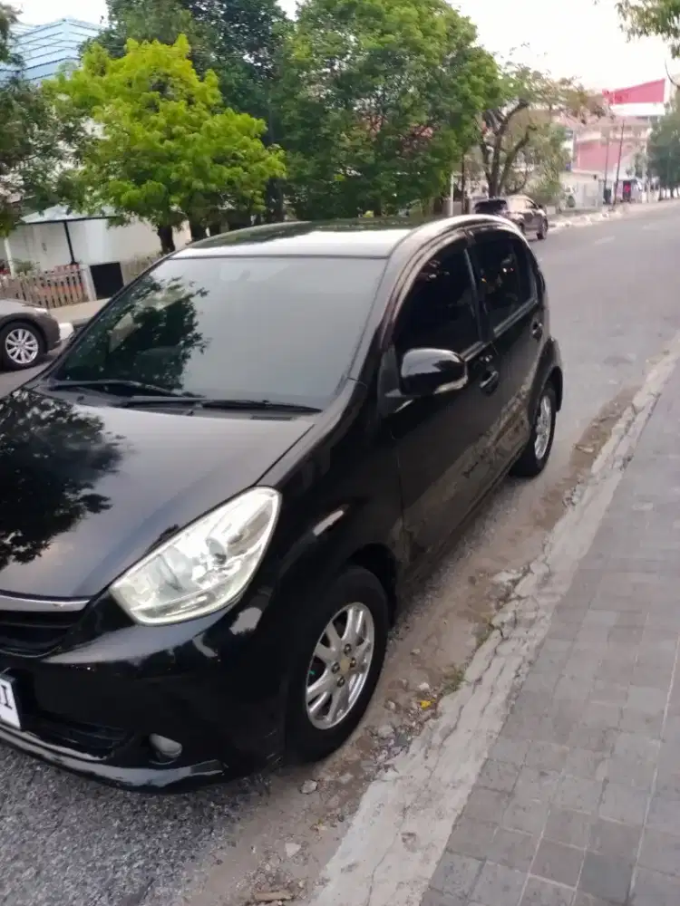 Daihatsu Sirion tahun 2014