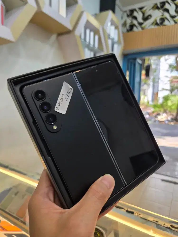 Samsung fold 4 512 gb