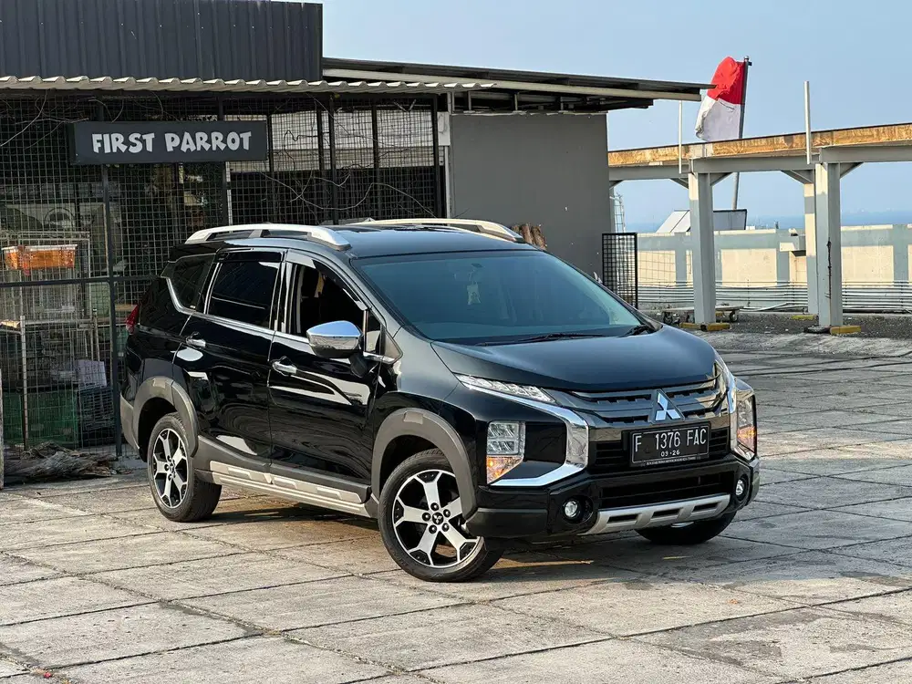 PALING MURAH !! DP 10jt XPANDER CROSS 2021 !! KM 36rb LOW !! MURAH AJA