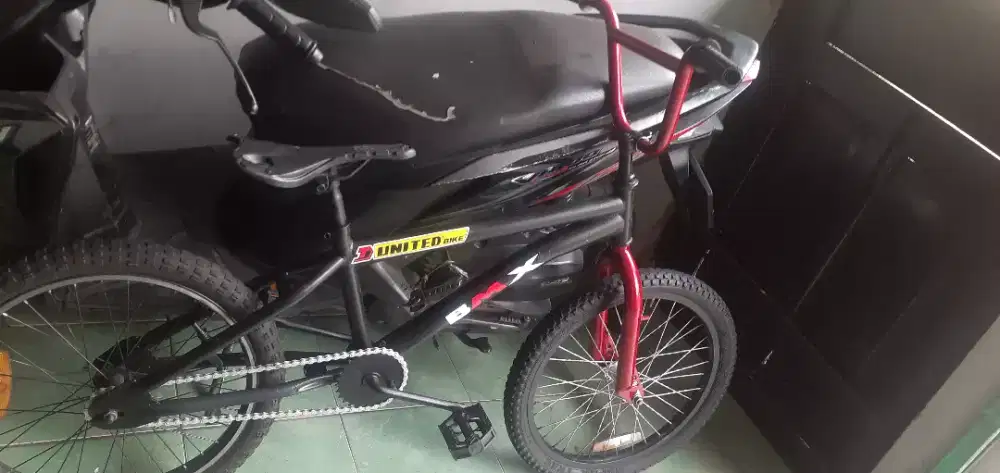 sepeda bmx ukuran 20 siap pakai