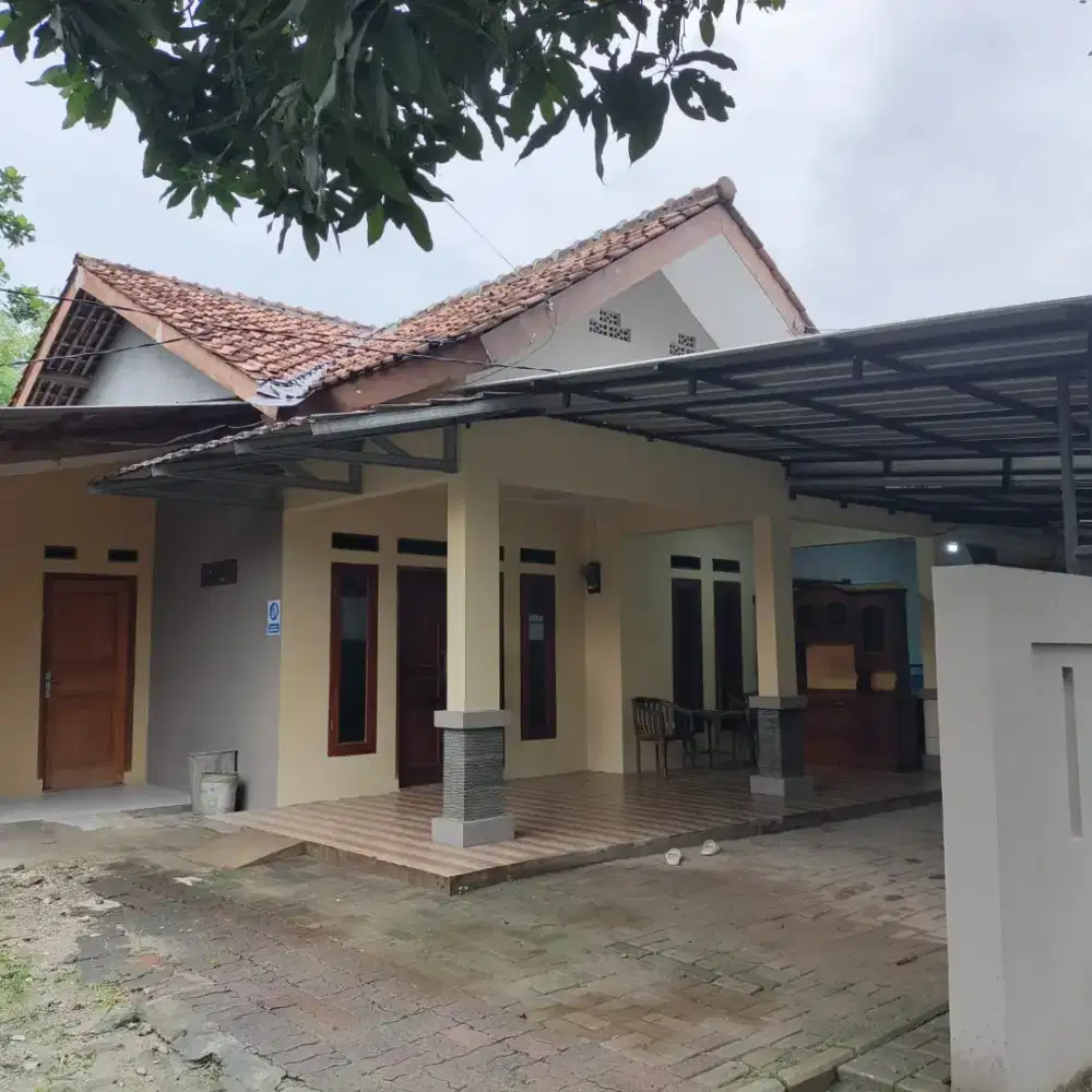 Dikontrakkan 1 Unit Rumah Lengkong Gudang Timur BSD Serpong