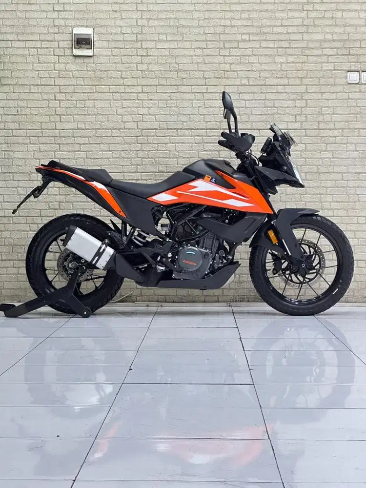 KTM ADV 250 2023 mustika