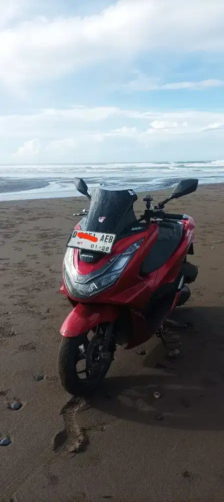 Pcx 160 2023 merah glosy