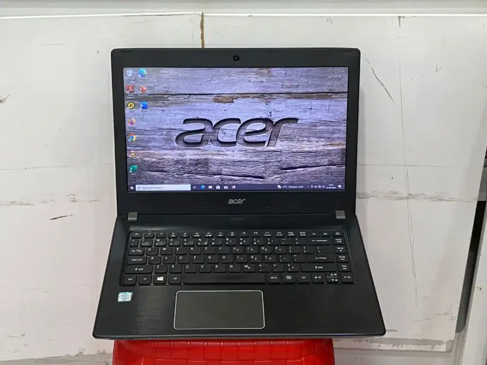 Laptop Acer Aspire E5-475G Intel Core i3-6006U RAM 4GB SSD 256GB