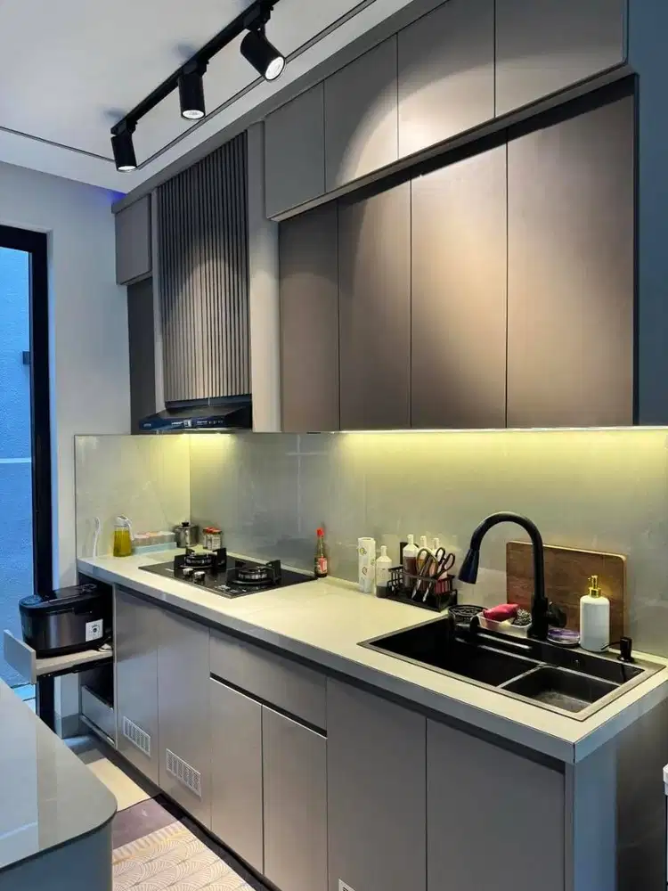 CUSTOM KITCHEN SET MINIMALIS