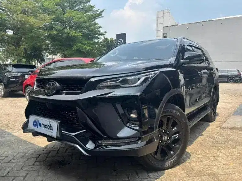 DP RENDAH - Toyota Fortuner 2.8 VRZ TSS GR Aero Package 4x2 Solar-AT 2