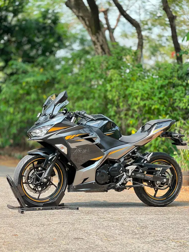 KAWASAKI NEW NINJA 250 FI ABS MDP KEYLESS 2021 GREY KM LOW PAJAK ON